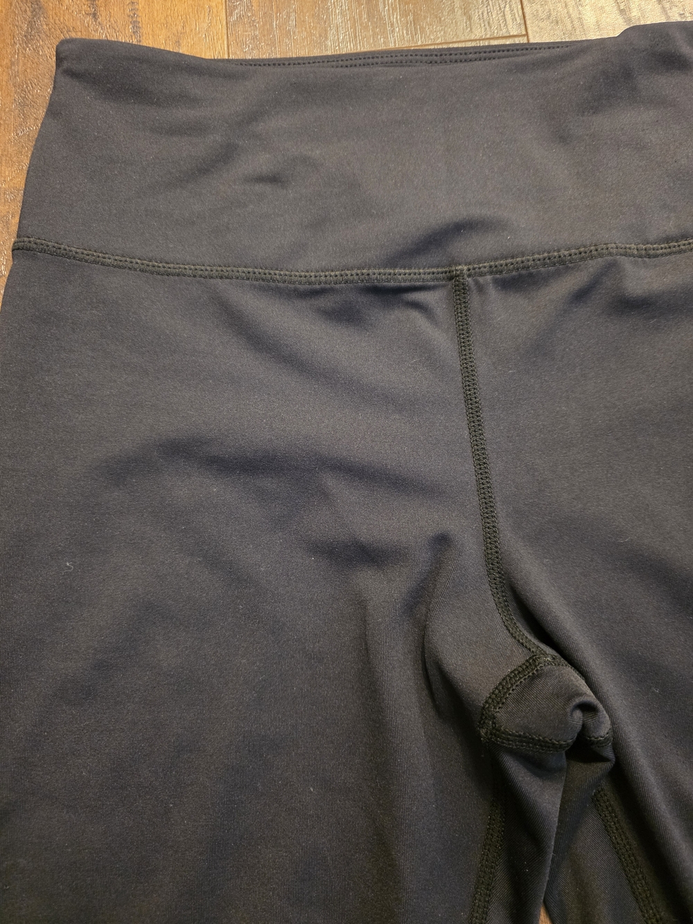 ZYIA Black Capri Leggings - Picture 2 of 4